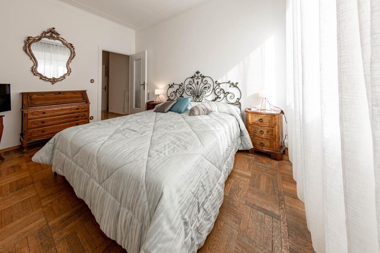 H11 Lux Ariston - Centro Apartment *