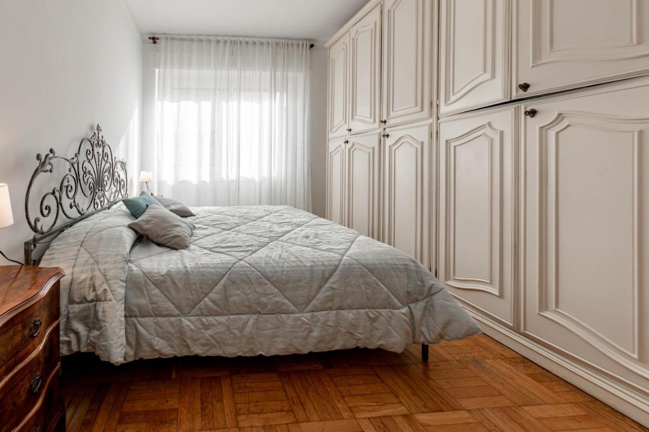 H11 Lux Ariston - Centro *